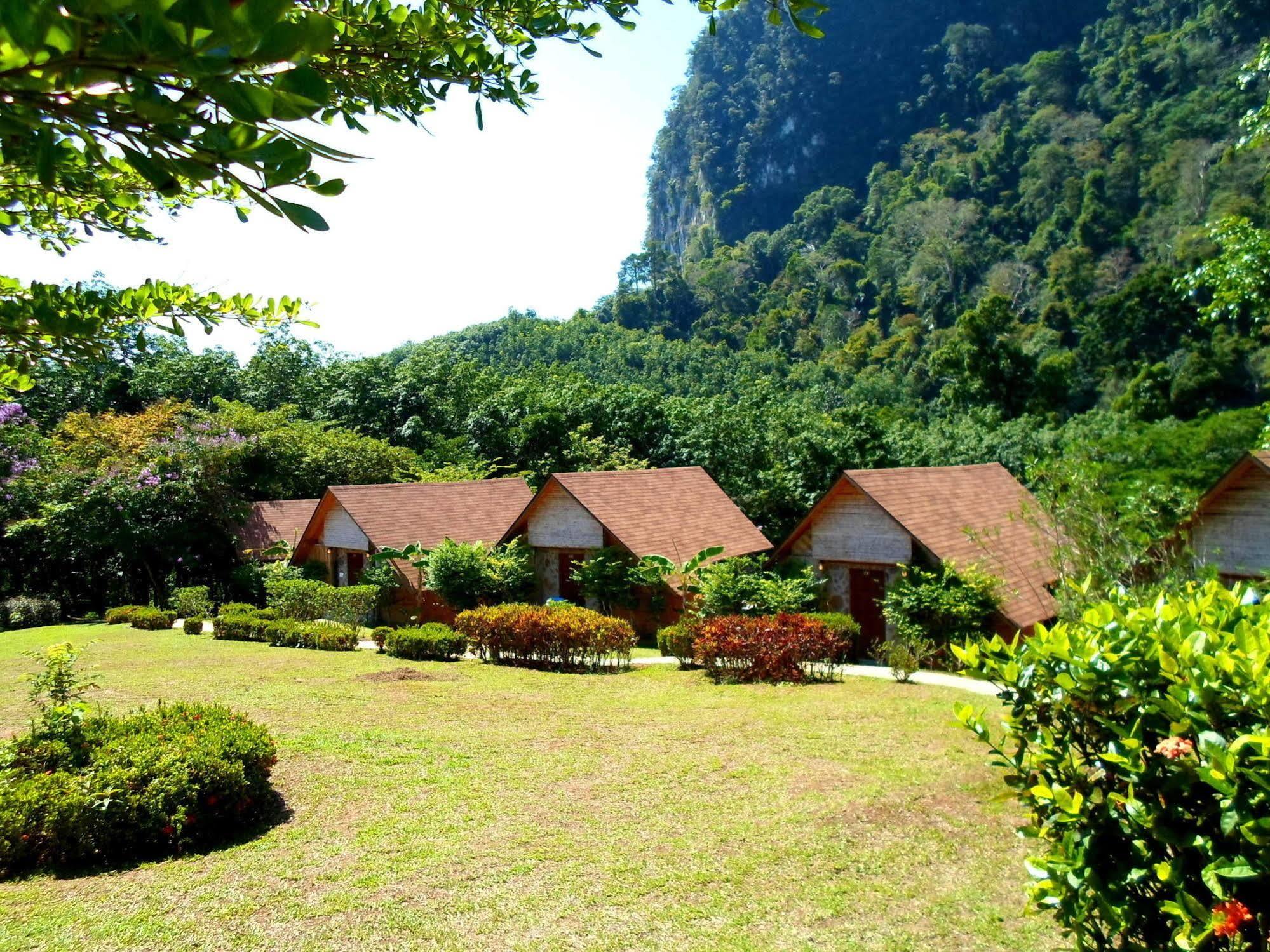 The Cliff & River Jungle Resort Phanom 외부 사진