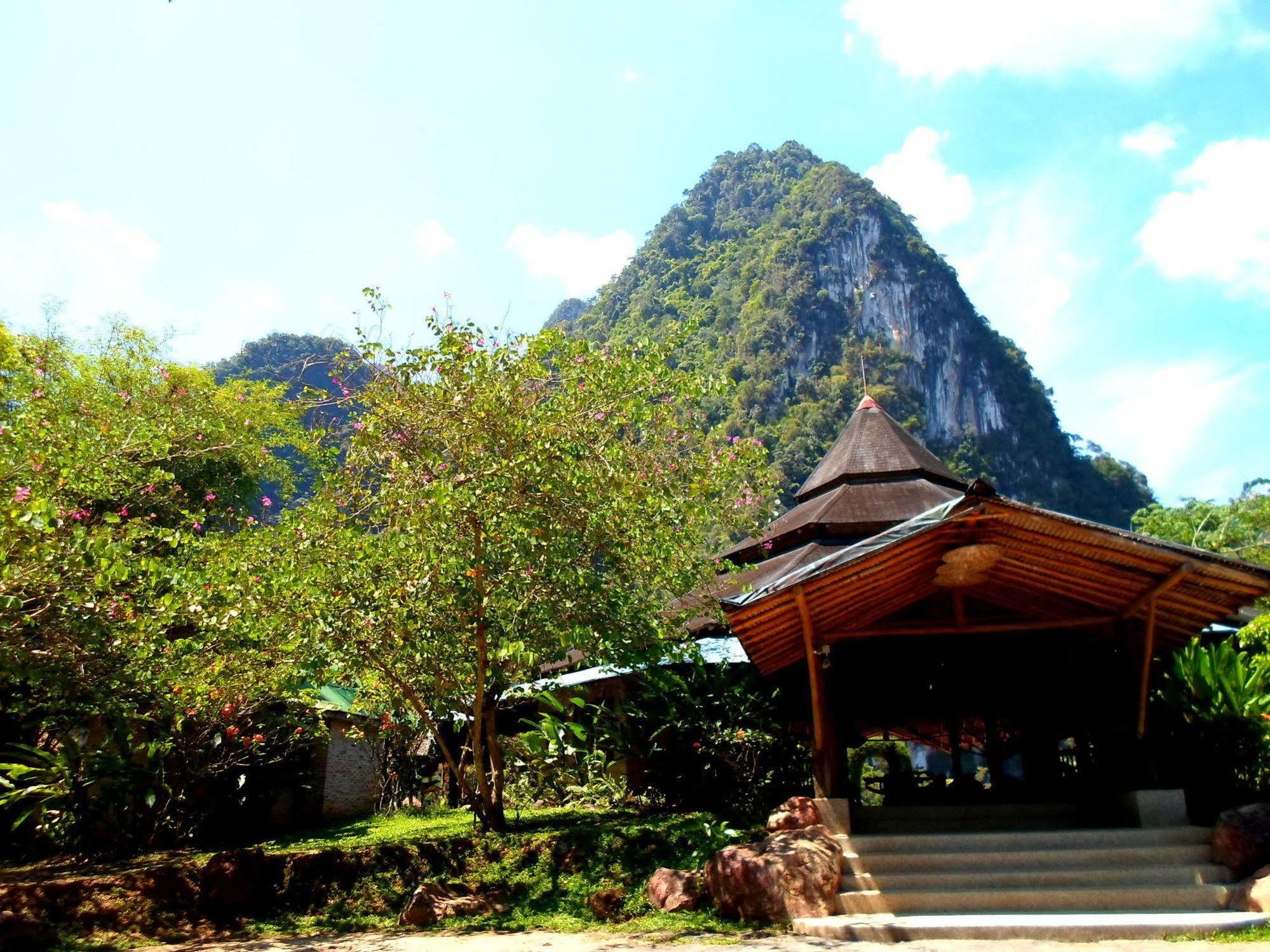 The Cliff & River Jungle Resort Phanom 외부 사진