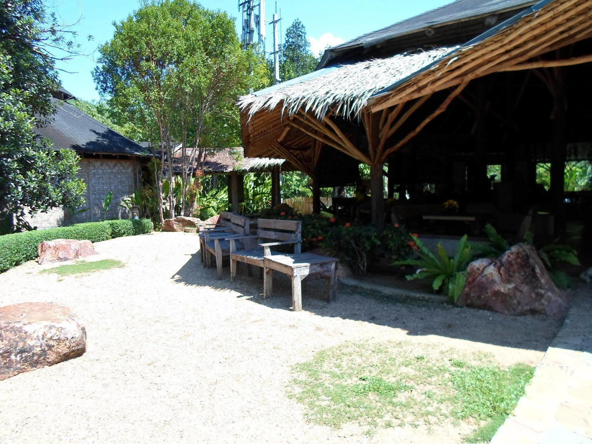 The Cliff & River Jungle Resort Phanom 외부 사진